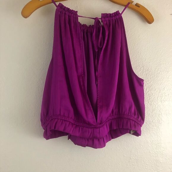 Express cropped purple open back sleeves blouse size L   New with tags - Picture 4 of 5
